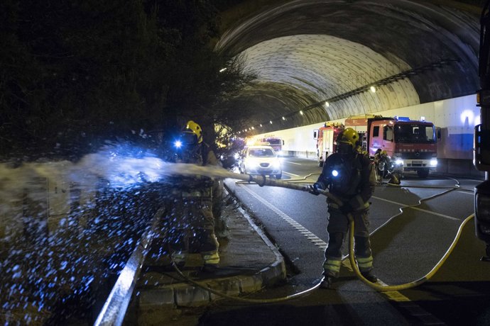 Simulacre d'Autopistes i Protecció Civil en un túnel de Palafolls (Barcelona)