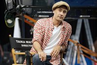 Taika Waititi parodia a Hitler en su nueva película: "Va a fastidiar a muchos racistas"