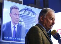 El líder de AfD considera el nazismo "una caca de pájaro" dentro de la "gloriosa" historia del país