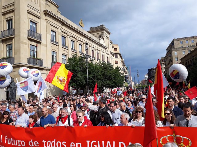 Manifestación en Pamplona contra la política lingüística del Gobierno de Navarra