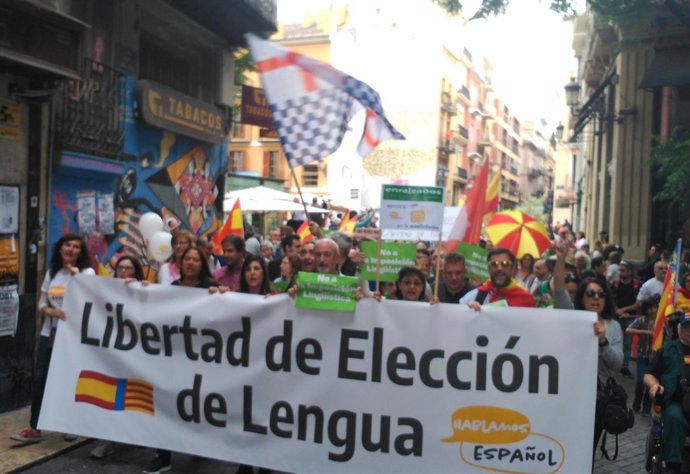 Manifestación por la "libertad lingüística"