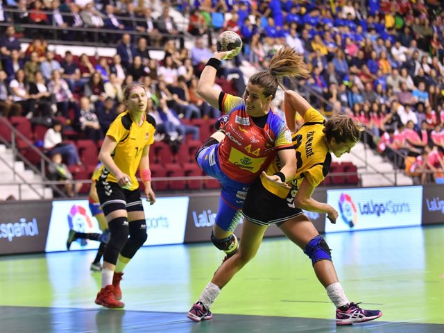 Las 'Guerreras' cierran el liderato de su clasificación para el Europeo