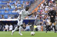Seedorf: "Sería un honor entrenar al Real Madrid"
