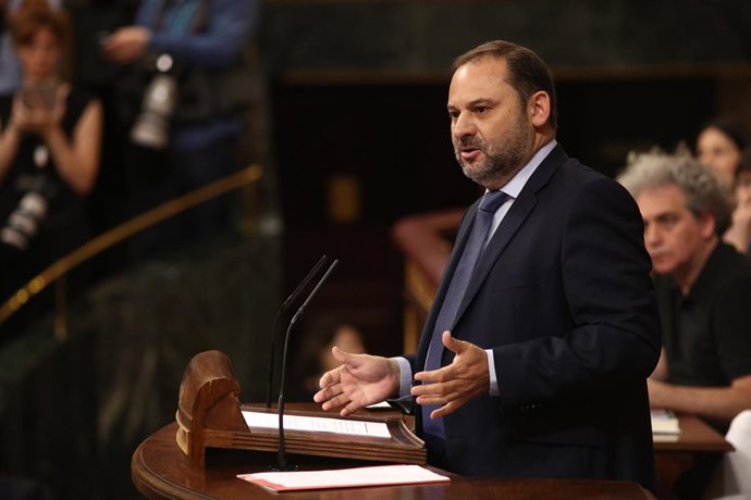 José Luis Ábalos durante la moción de censura contra Rajoy