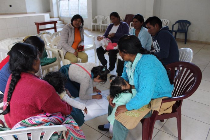 Proyecto 'Mujeres organizadas' de Madre Coraje en Perú