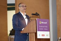 Rollán cree que la confianza de Garrido en Van Grieken se mantendrá "intacta" pese a que la oposición puede reprobarle