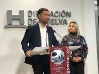 El alcalde de Moguer rechaza posibles abusos a temporeras y pide "no poner el yugo" a todo el sector