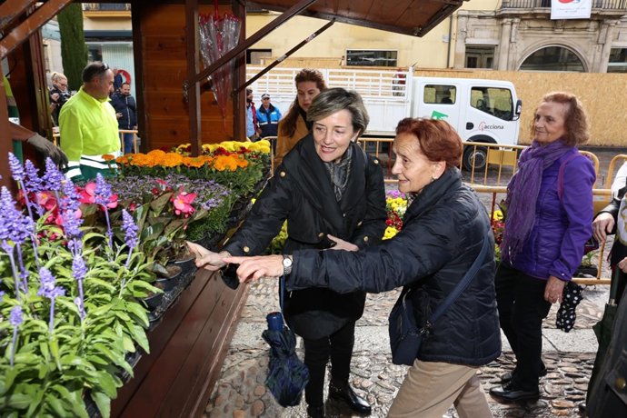 León Celebra El Día Mundial El Medio Ambiente Con El Reparto De 2.000 Plantas