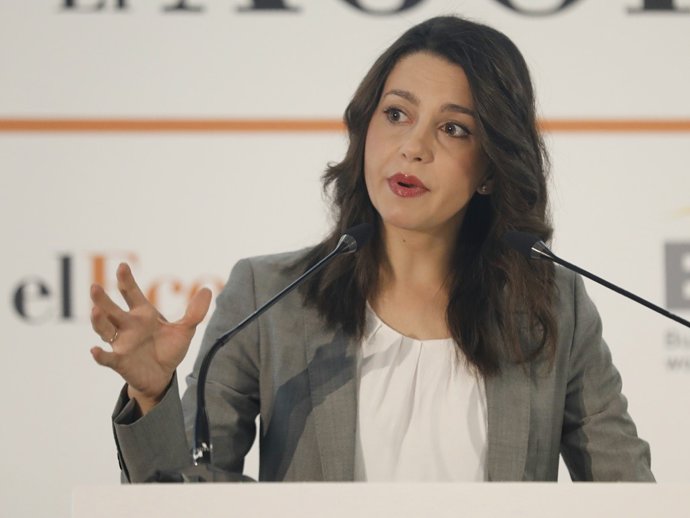 Inés Arrimadas interviene en El Ágora de elEconomista