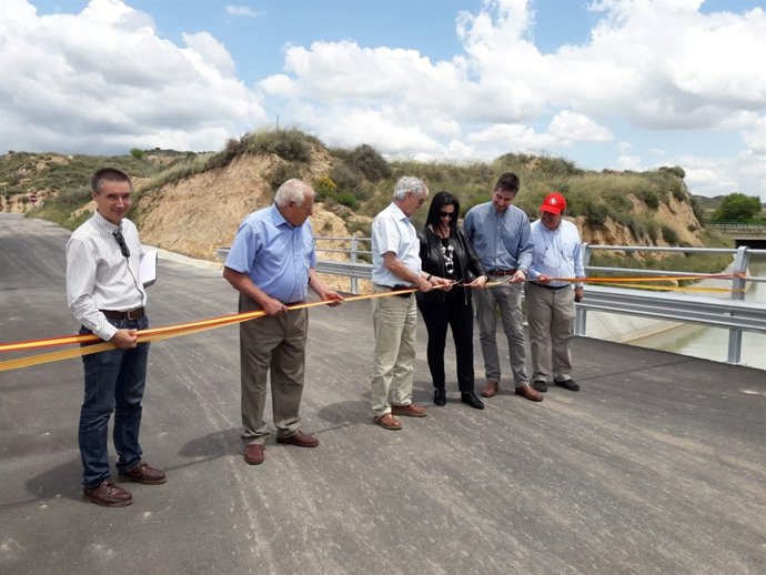 Inauguración del puente sobre el Canal de Aragón y Cataluña en Albelda 