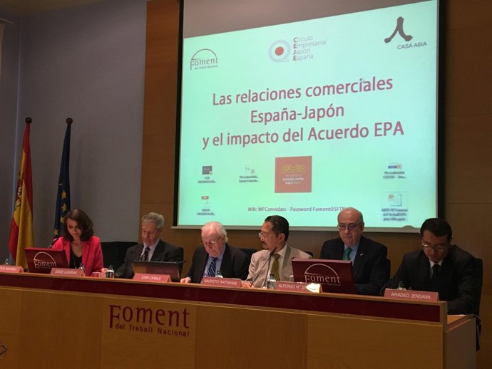 C.Navarro, J.Lasheras, J.Canals, N.Watanabe, A.M.Jiménez i A.Jensana