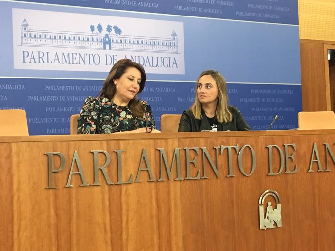 Carmen Crespo y Marifrán Carazo, en rueda de prensa