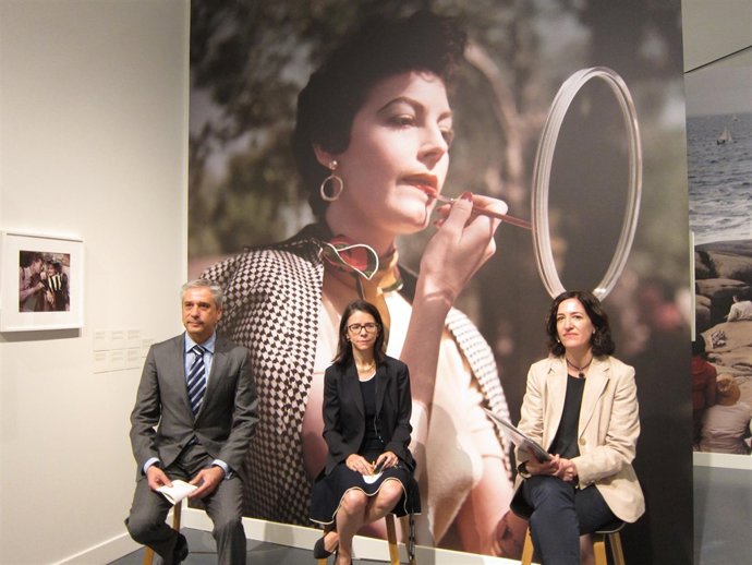 Presentación de la exposición de CaixaForum sobre Capa.                      