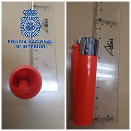 Detenido un hombre que vendía estupefacientes en un mechero simulado