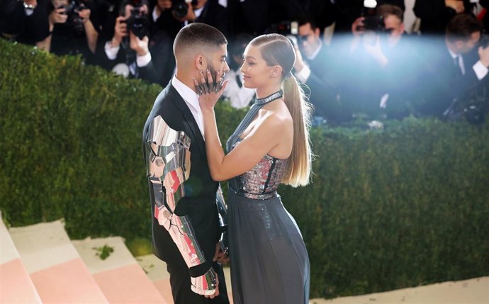 Zayn malyk y gigi hadid