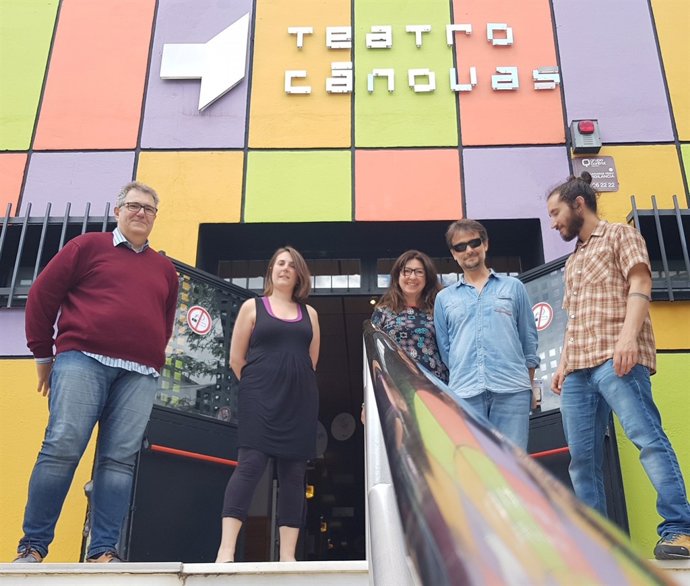 Monsalud Baautista en el Tearto Cánovas 