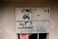 Una guatemalteca perdió a 36 familiares por la erupción del Volcán de Fuego