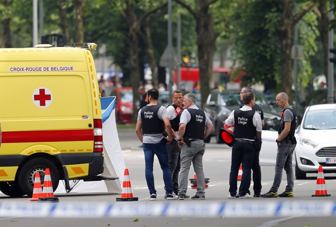 Alrededores de la escena del tiroteo en Lieja, Bélgica