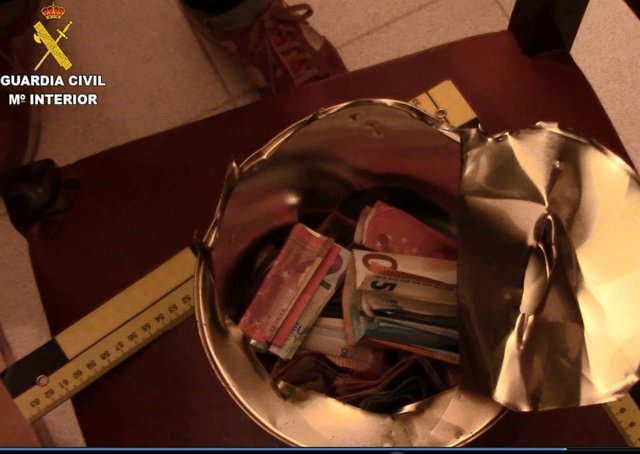 Dinero robado en un colegio 