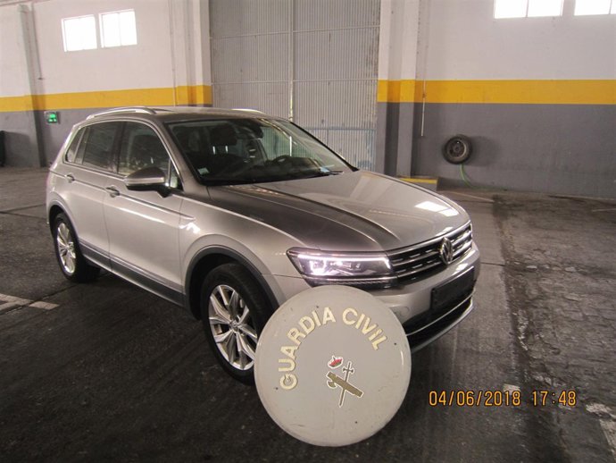 Coche robado que fue recuperado cuando iba a ser embarcado