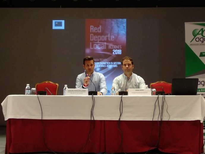 Torralbo (izda.) inaugura la jornada