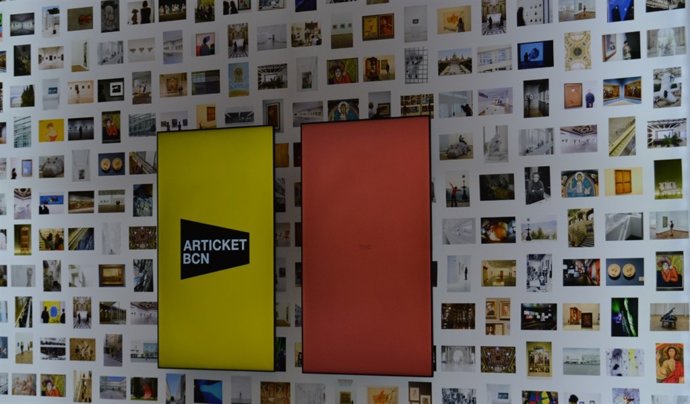 El Aeropuerto de Barcelona instala el panel Articket para promocionar los museos