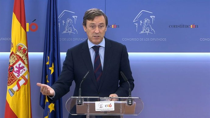 Hernando, en rueda de prensa en el Congreso de los Diputados 