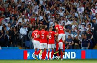 Rashford y Welbeck alargan la racha de Inglaterra frente a una floja Costa Rica