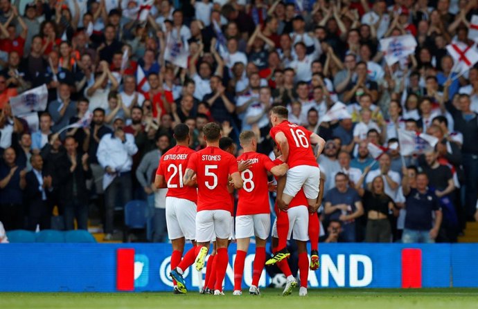 Inglaterra vence a Costa Rica