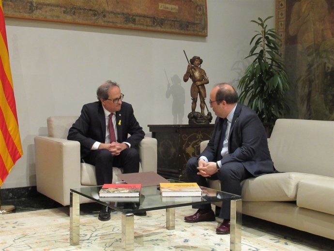 El president de la Generalitat, Quim Torra, i el líder del PSC, Miquel Iceta