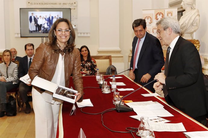 A Fundación Luzón ha sido reconocida por la Sociedad Española de Neurología (SEN