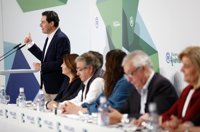 Moreno, "especialmente orgulloso" del trabajo de Báñez y Zoido, critica la moción de censura "injusta y temeraria"