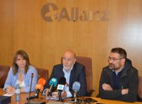 La teniente de alcalde de Allariz (Ourense) toma el relevo de Francisco García a un año de las municipales