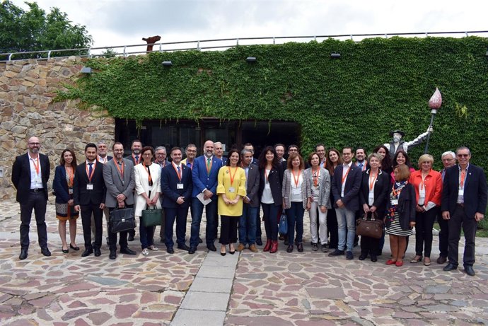 [Grupocordoba] 18 06 09 Nota Foto Y Audios D. Luque Red Ciudades Cervantinas 9 D