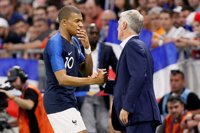 Mbappe pone su calidad al servicio de Francia