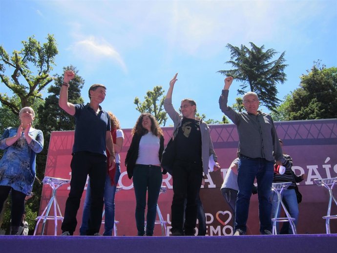 Enrique López, Sofía Castañón, Juan Carlos Monedero y Manuel G Orviz en Oviedo
