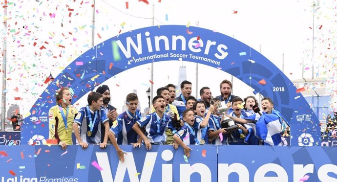 El RCD Espanyol se proclama campeón del IV Torneo Internacional de LaLiga Promis