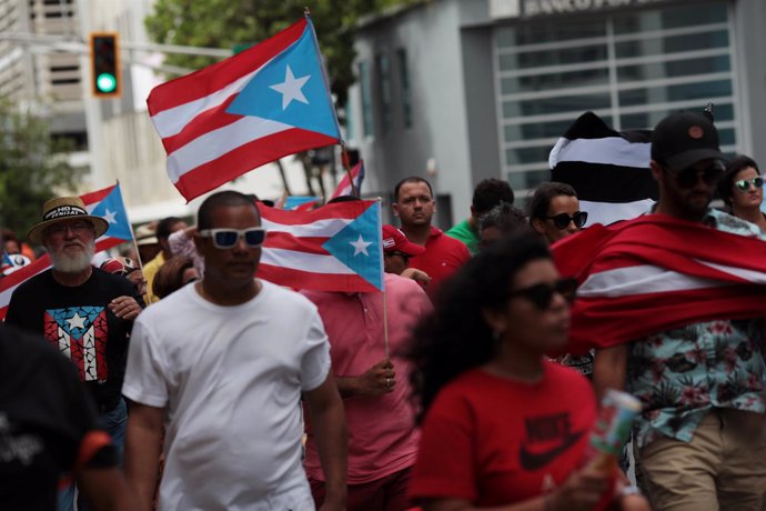 Manifestante en Puerto Rico a favor de la independencia de la isla.