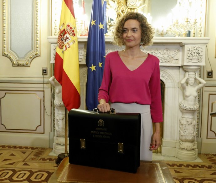 Meritxell Batet, pren possessió de la seva cartera