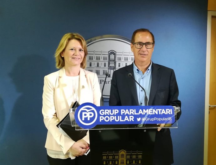 Núria Riera y Juan Manuel Lafuente, PP