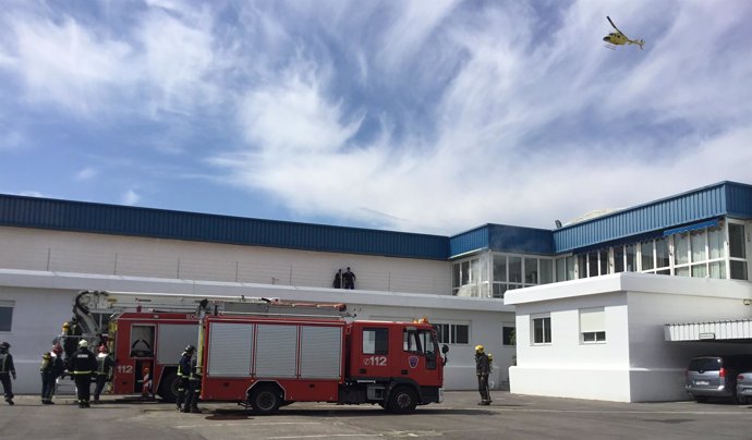 Imagen del simulacro de emergencia en las instalaciones de Fripozo