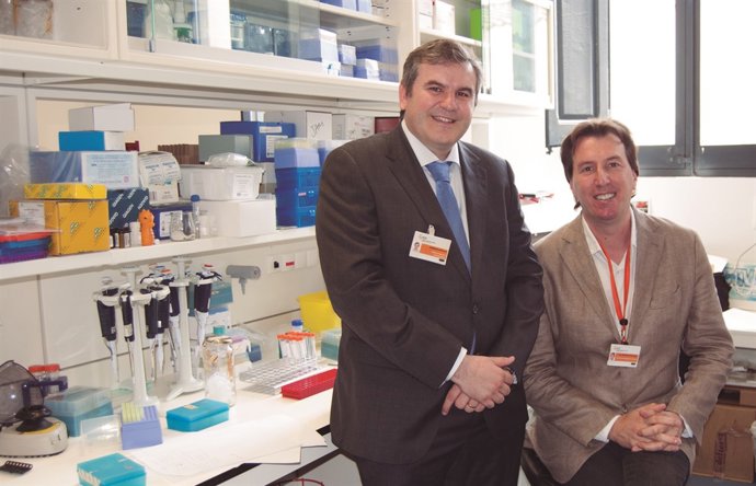 Els investigadors Joaquim Bosch i Javier Menéndez de l'ICO-IDIBGI