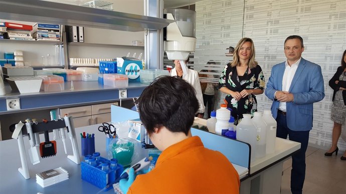 Pilar Alegría ha visitado hoy la empresa Zeulab, en PLAZA 