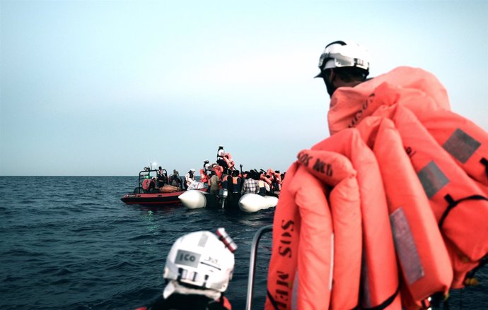 Inmigrantes rescatados por el barco Aquarius