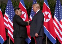 Trump y Kim mantienen un histórico encuentro en Singapur