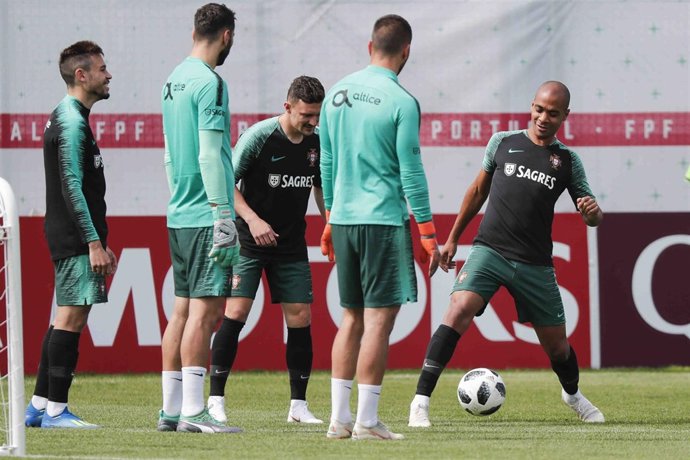 Joao Mario en un entrenamiento con Portugal