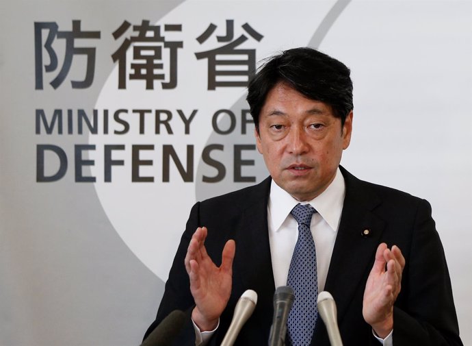 Itsunori Onodera, ministro de Defensa de Japón
