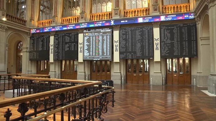 Imágenes de la apertura de la Bolsa de Madrid