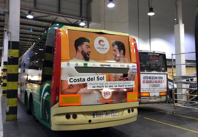 Campaña en autobuses de la provincia campaña costa del sol turismo promoción