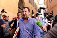 Salvini da por bueno el coste para Italia de acompañar al 'Aquarius' si sirve para que Europa sea "partícipe"
